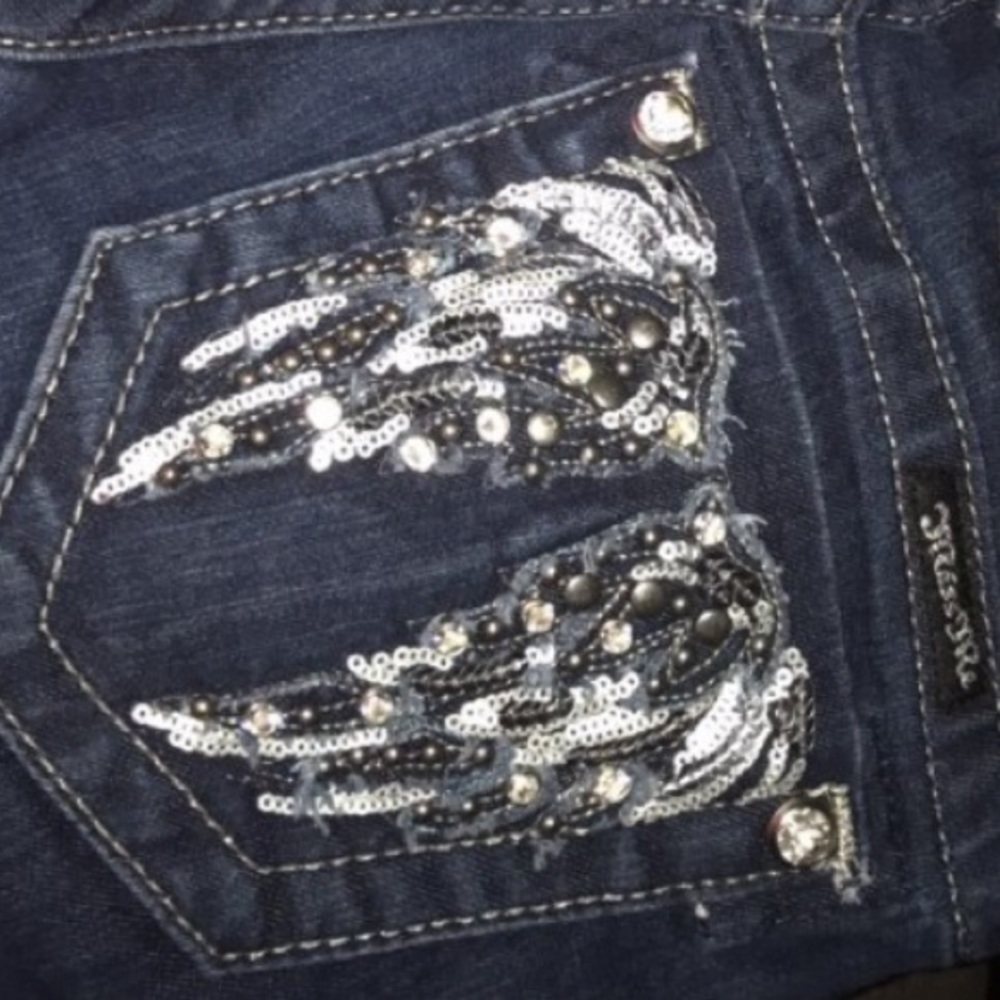 Women’s miss me jeans size 23